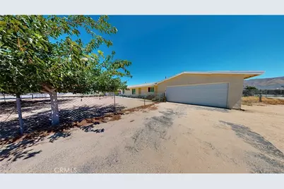 7601 Corona Avenue, Hesperia, CA 92345 - Photo 3