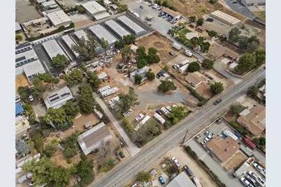 21200 Lemon Street, Wildomar, CA 92595 - Photo 11