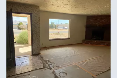 22764 Powhatan Road, Apple Valley, CA 92308 - Photo 5