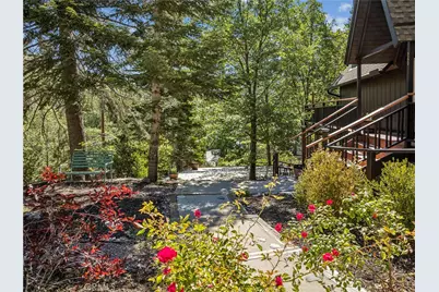 260 El Dorado Drive, Lake Arrowhead, CA 92352 - Photo 7