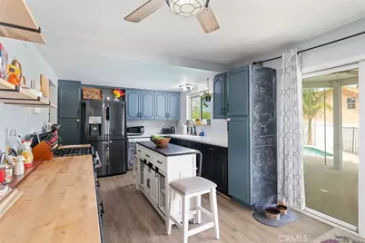 2102 Beatrice Drive, Corona, CA 92879 - Photo 11