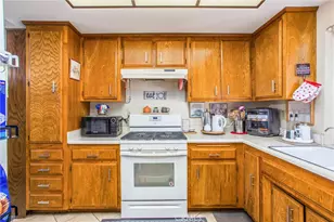 2307 El Toro Cir, Hemet, CA 92545 - Photo 11