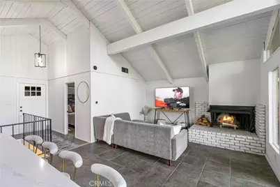 628 Rose Lane, Twin Peaks, CA 92391 - Photo 7