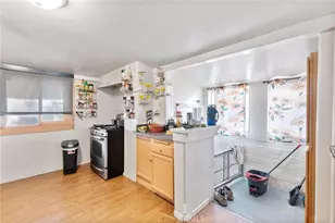 207 E 5th St, Beaumont, CA 92223 - Photo 13