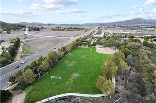 32372 Safflower, Winchester, CA 92596 - Photo 13