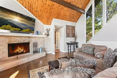 1166 Nadelhorn Drive, Lake Arrowhead, CA 92352 - Photo 7