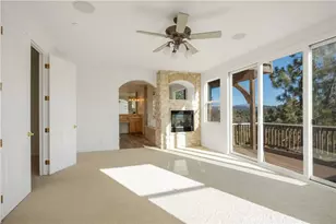 855 Sonoma Dr, Lake Arrowhead, CA 92352 - Photo 17