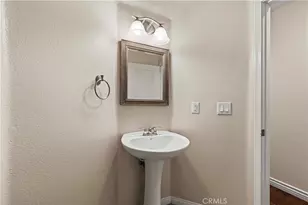 28378 Mirabelle Ln, Saugus, CA 91350 - Photo 17