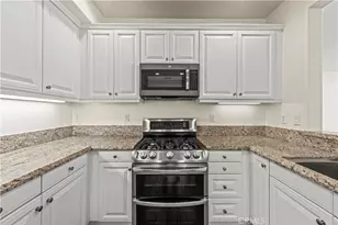 28378 Mirabelle Ln, Saugus, CA 91350 - Photo 15