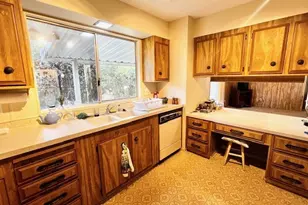 3850 Atlantic Ave, Highland, CA 92346 - Photo 9