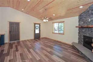 365 Santa Barbara Ave, Sugarloaf, CA 92386 - Photo 7