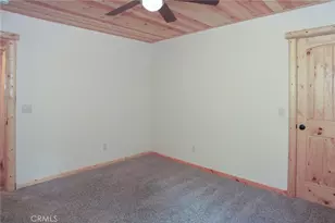 365 Santa Barbara Ave, Sugarloaf, CA 92386 - Photo 25