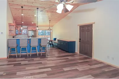 365 Santa Barbara Avenue, Sugarloaf, CA 92386 - Photo 13