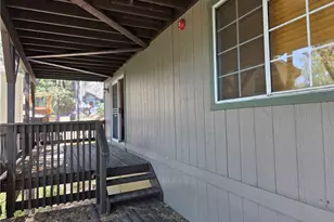 26478 Thunderbird Dr, Lake Arrowhead, CA 92391 - Photo 51