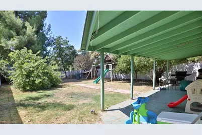 2810 11th Street, Riverside, CA 92507 - Photo 15