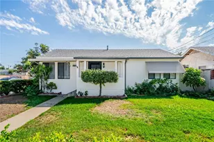 825 N Raitt St, Santa Ana, CA 92703 - Photo 3