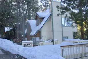 27381 Cottonwood Ln, Lake Arrowhead, CA 92317 - Photo 5