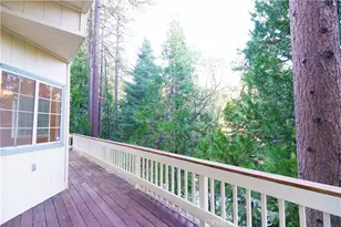 27381 Cottonwood Ln, Lake Arrowhead, CA 92317 - Photo 25