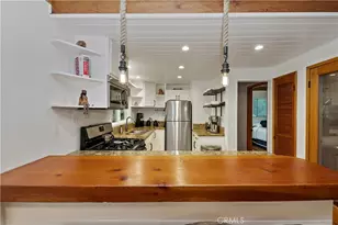 27828 Rainbow Dr, Lake Arrowhead, CA 92352 - Photo 13