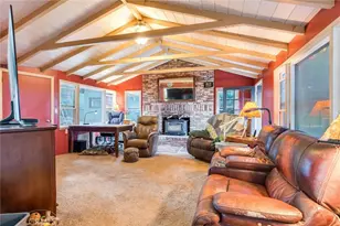 39065 Oak Glen Rd, Oak Glen, CA 92399 - Photo 19