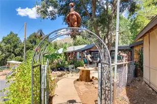 39065 Oak Glen Rd, Oak Glen, CA 92399 - Photo 35