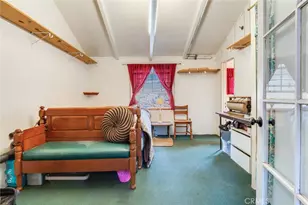 39065 Oak Glen Rd, Oak Glen, CA 92399 - Photo 23