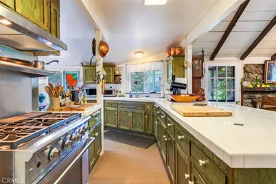 39065 Oak Glen Road, Oak Glen, CA 92399 - Photo 15