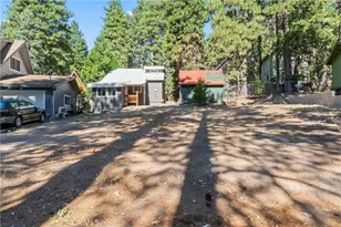 2557 Whispering Pines Dr, Running Springs, CA 92382 - Photo 29