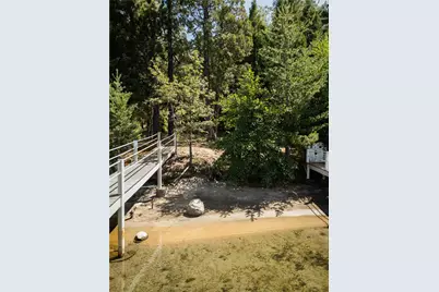 27844 Greenway Drive, Lake Arrowhead, CA 92352 - Photo 35