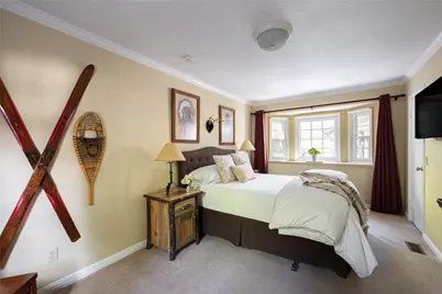 27844 Greenway Drive, Lake Arrowhead, CA 92352 - Photo 15