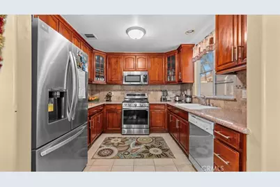 10115 Onyx Way, Riverside, CA 92503 - Photo 5