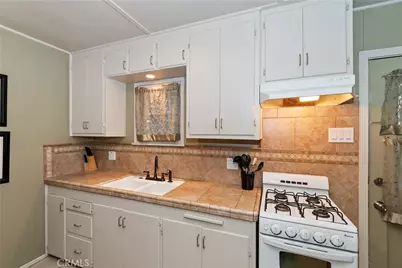 24897 Basel Drive, Crestline, CA 92325 - Photo 13