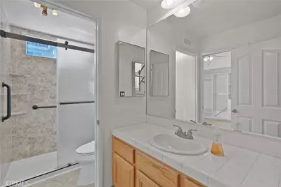 30536 Covecrest Cir, Menifee, CA 92584 - Photo 17