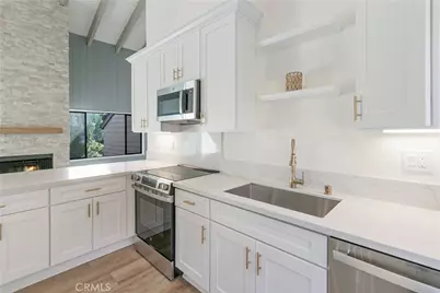 27657 Peninsula Drive #131, Lake Arrowhead, CA 92352 - Photo 9