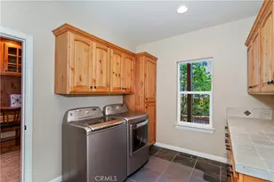 1438 Golden Rule Ln, Lake Arrowhead, CA 92352 - Photo 45