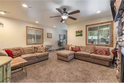 731 W Country Club, Big Bear City, CA 92314 - Photo 11