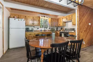 753 Maple, Sugarloaf, CA 92333 - Photo 25