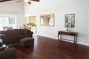 27486 Oakwood, Lake Arrowhead, CA 92352 - Photo 3