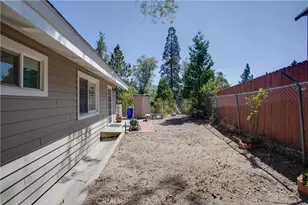 27486 Oakwood, Lake Arrowhead, CA 92352 - Photo 33