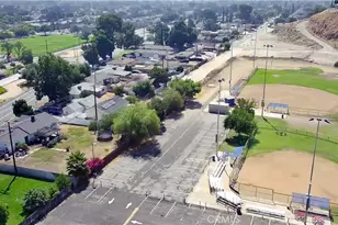 279 W 39th, San Bernardino, CA 92404 - Photo 17