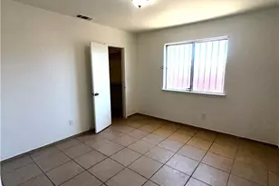 10918 Maya St, Adelanto, CA 92301 - Photo 9