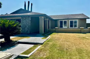 1012 Long Beach Dr, Colton, CA 92324 - Photo 1