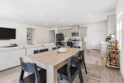 7728 Caroline Court, Highgrove, CA 92507 - Photo 9