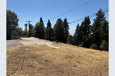 10 Winding Way, Running Springs, CA 92382 - Photo 3