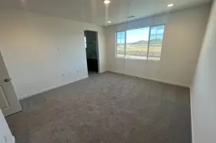 29212 Santa Fe Springs Ct, Winchester, CA 92596 - Photo 9