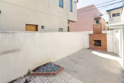 229 La Verne, Long Beach, CA 90803 - Photo 17