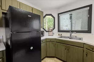 267 Spruce Ln, Sugarloaf, CA 92386 - Photo 7