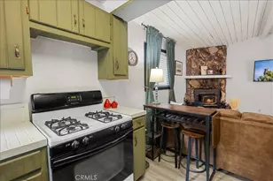 267 Spruce Ln, Sugarloaf, CA 92386 - Photo 7