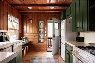 634 Rose Hill Dr, Crestline, CA 92325 - Photo 11