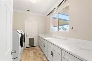 18936 Summer Leaf Ln, Riverside, CA 92504 - Photo 31